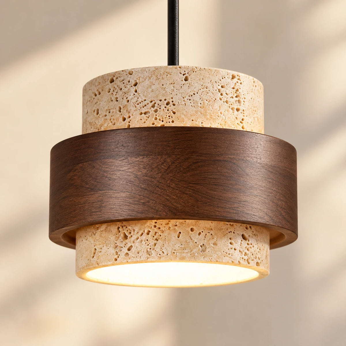 Suspension en travertin et noyer Séraphin – photo 6